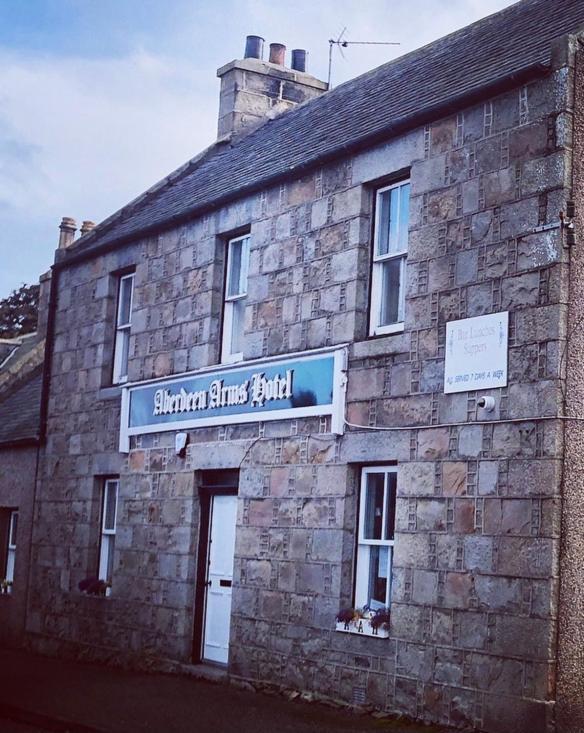 The Aberdeen Arms Hotel Tarves ภายนอก รูปภาพ