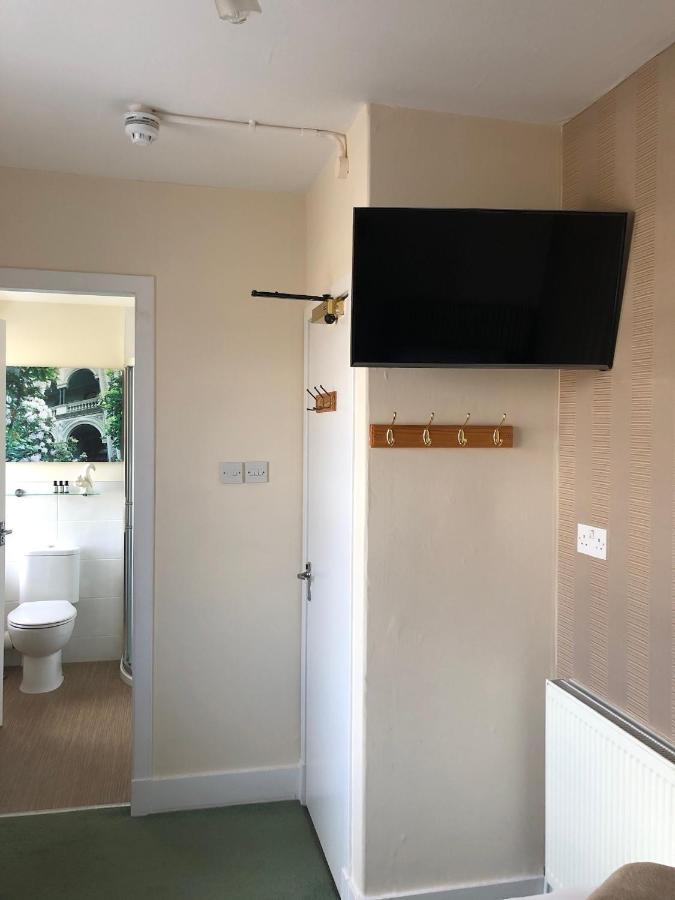The Aberdeen Arms Hotel Tarves ภายนอก รูปภาพ
